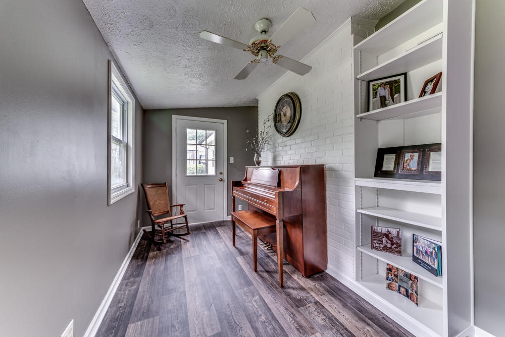 104 Gordon Road Oak Ridge, TN 37830 - Photo 19 of 24 21