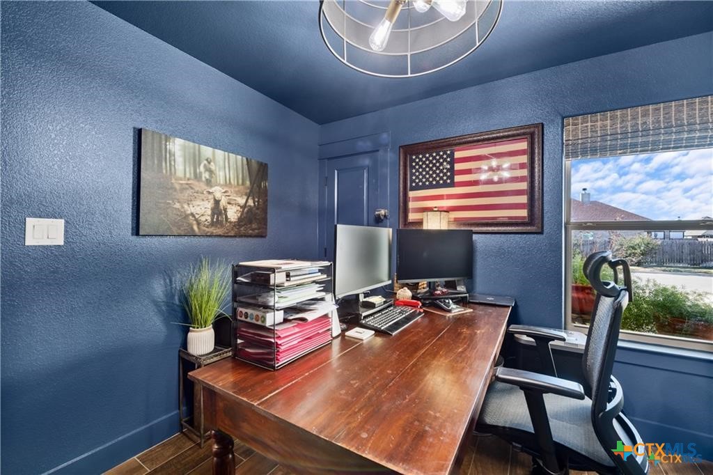 7306 Golden Heart Drive Temple, TX 76502 - Photo 18 of 25 a workspace with furniture and window