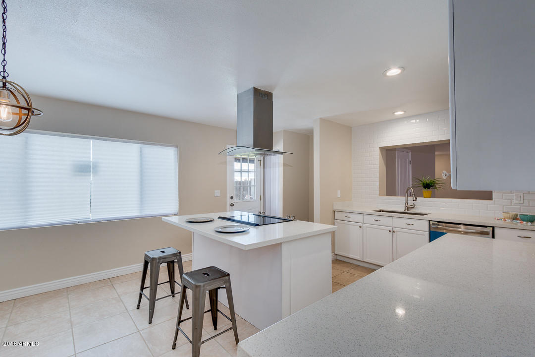 3147 West Greenway Road Phoenix, AZ 85053 - Photo 9 of 30 10-Greenway