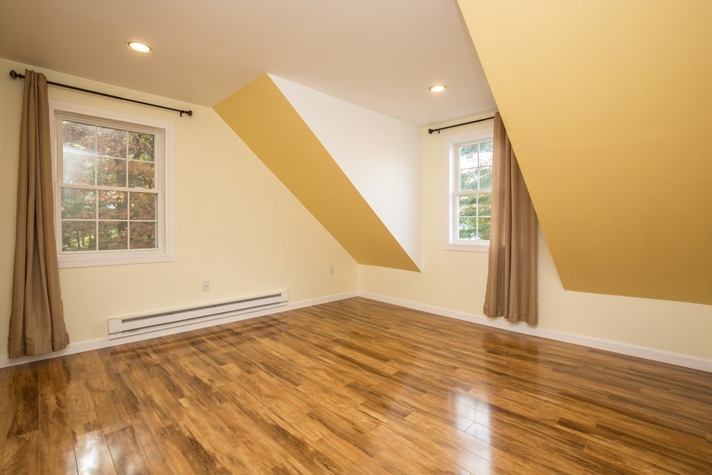 165 Bridle Road Billerica, MA 01821 - Photo 19 of 30 Gallery Image 19