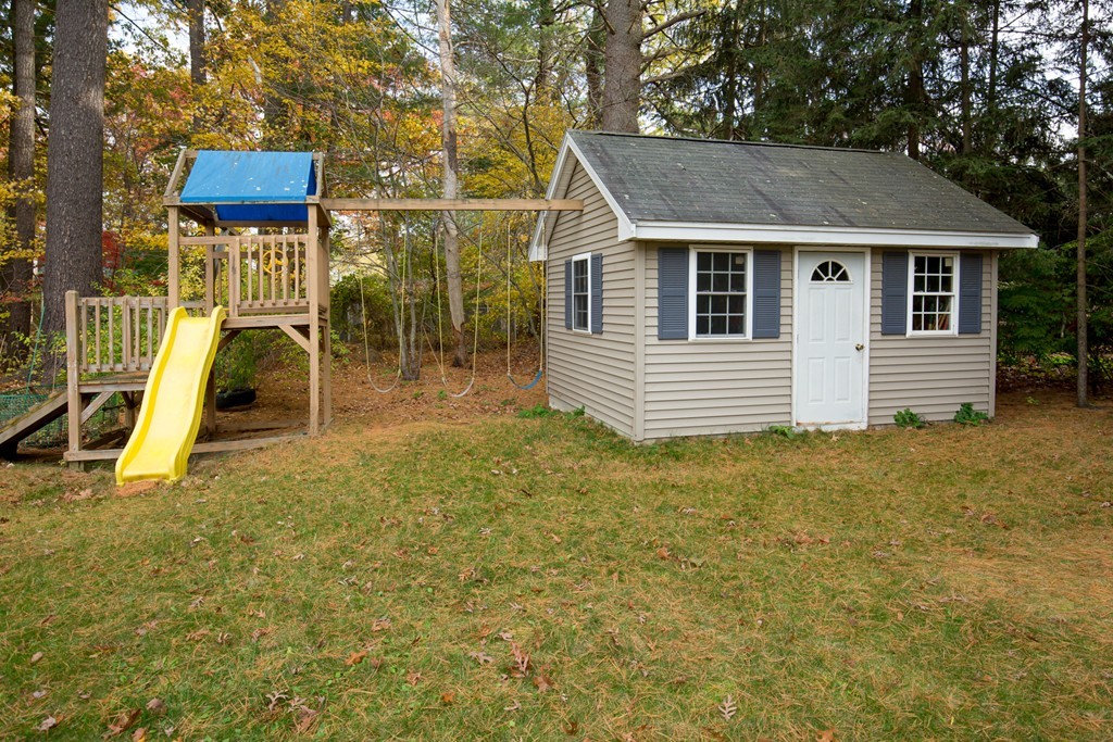 165 Bridle Road Billerica, MA 01821 - Photo 7 of 30 Gallery Image 7