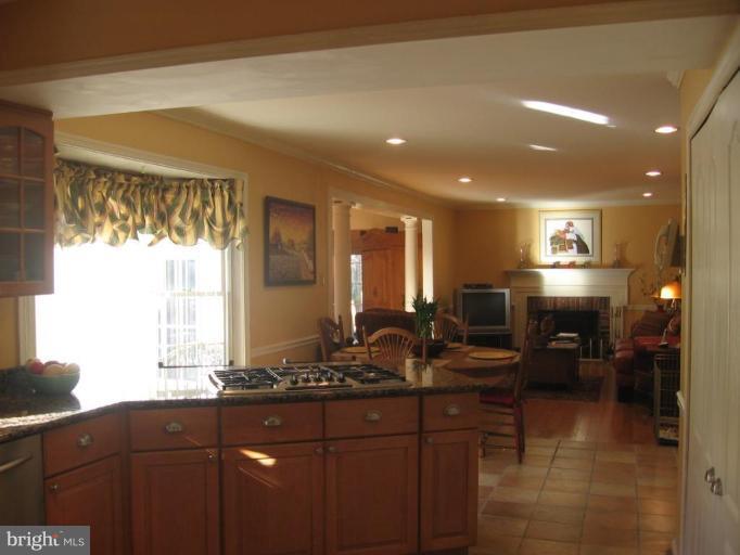13938 Alderton Road Silver Spring, MD 20906 - Photo 14 of 30 Kitchen #3