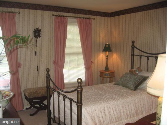 13938 Alderton Road Silver Spring, MD 20906 - Photo 30 of 30 Bedroom #2