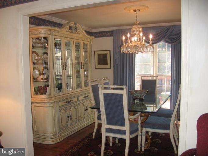 13938 Alderton Road Silver Spring, MD 20906 - Photo 8 of 30 Dining Room