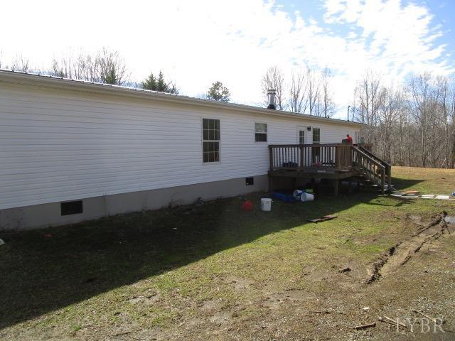 263 George Hairston Road Fieldale, VA 24089 - Photo 18 of 22 a backyard of a house