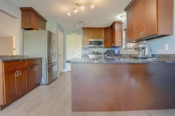 $230,000 | 2039 Golfview Drive, Laplace, LA 70068