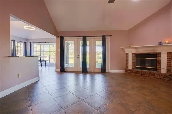$230,000 | 2039 Golfview Drive, Laplace, LA 70068