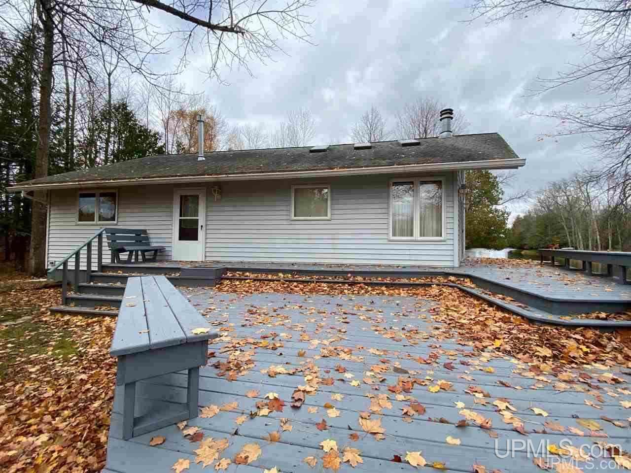 5828 G5 Road Escanaba, MI 49829 - Photo 14 of 19