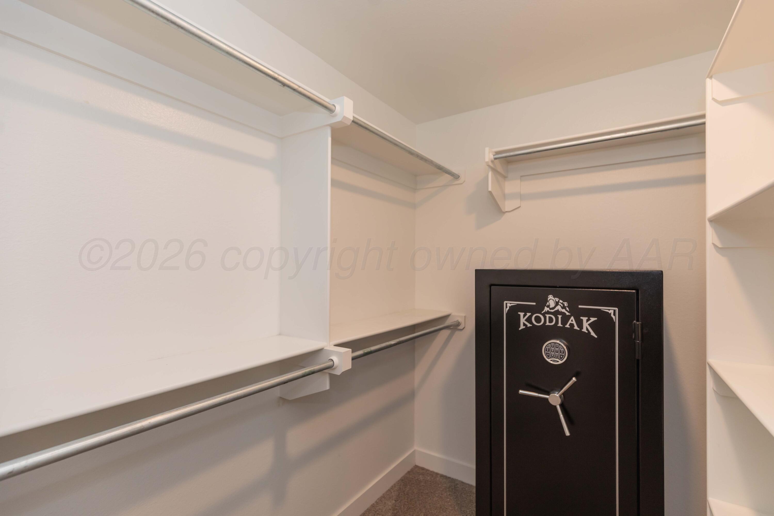 4900 Hinson Street Amarillo, TX 79118 - Photo 17 of 27 a close view of utility room