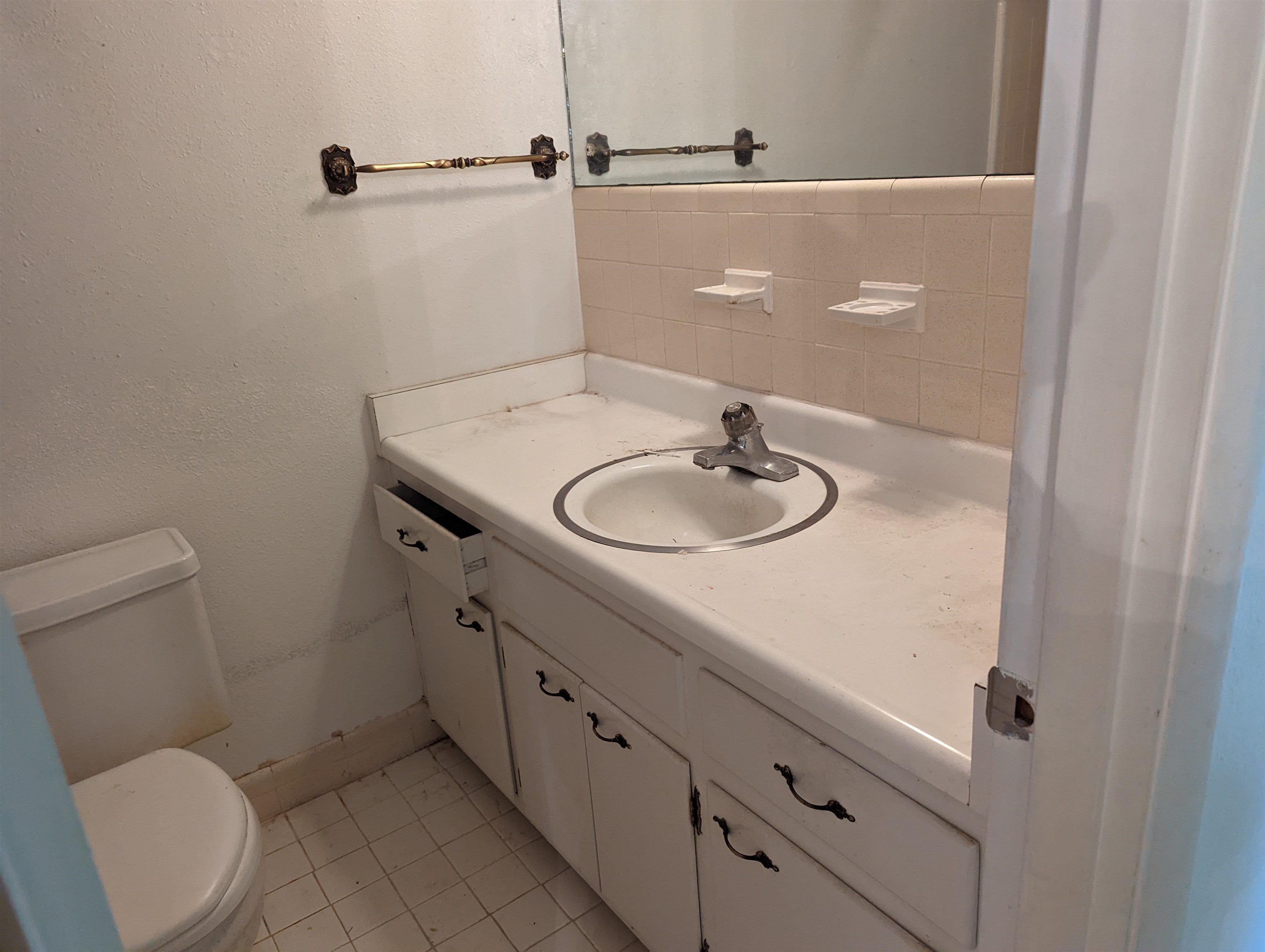 2401 Jim Lee Road Tallahassee, FL 32301 - Photo 7 of 25