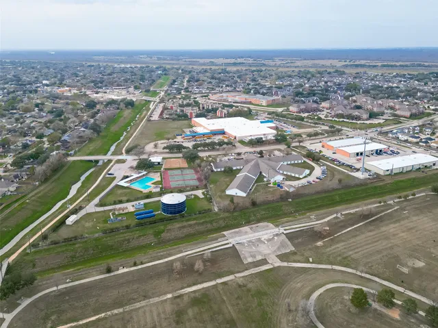 $379,900 | 14914 West Bend Drive, Houston, TX 77082