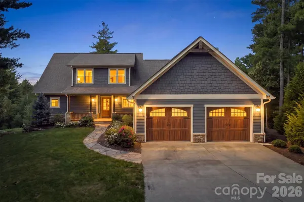 $775,000 | 1103 River Ridge Way, Unit 301, Lenoir, NC 28645