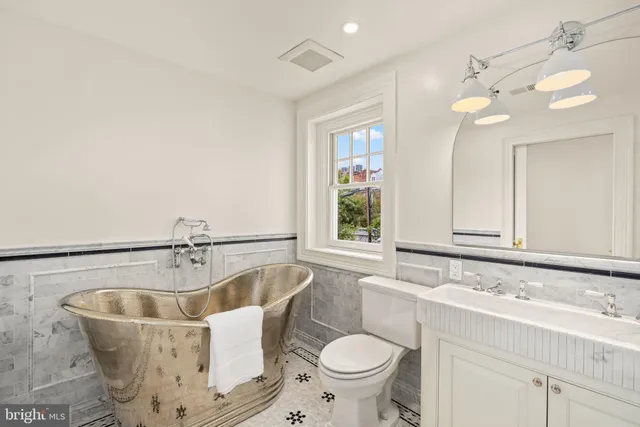 $3,700,000 | 1234 33rd Street Northwest, Washington, DC 20007