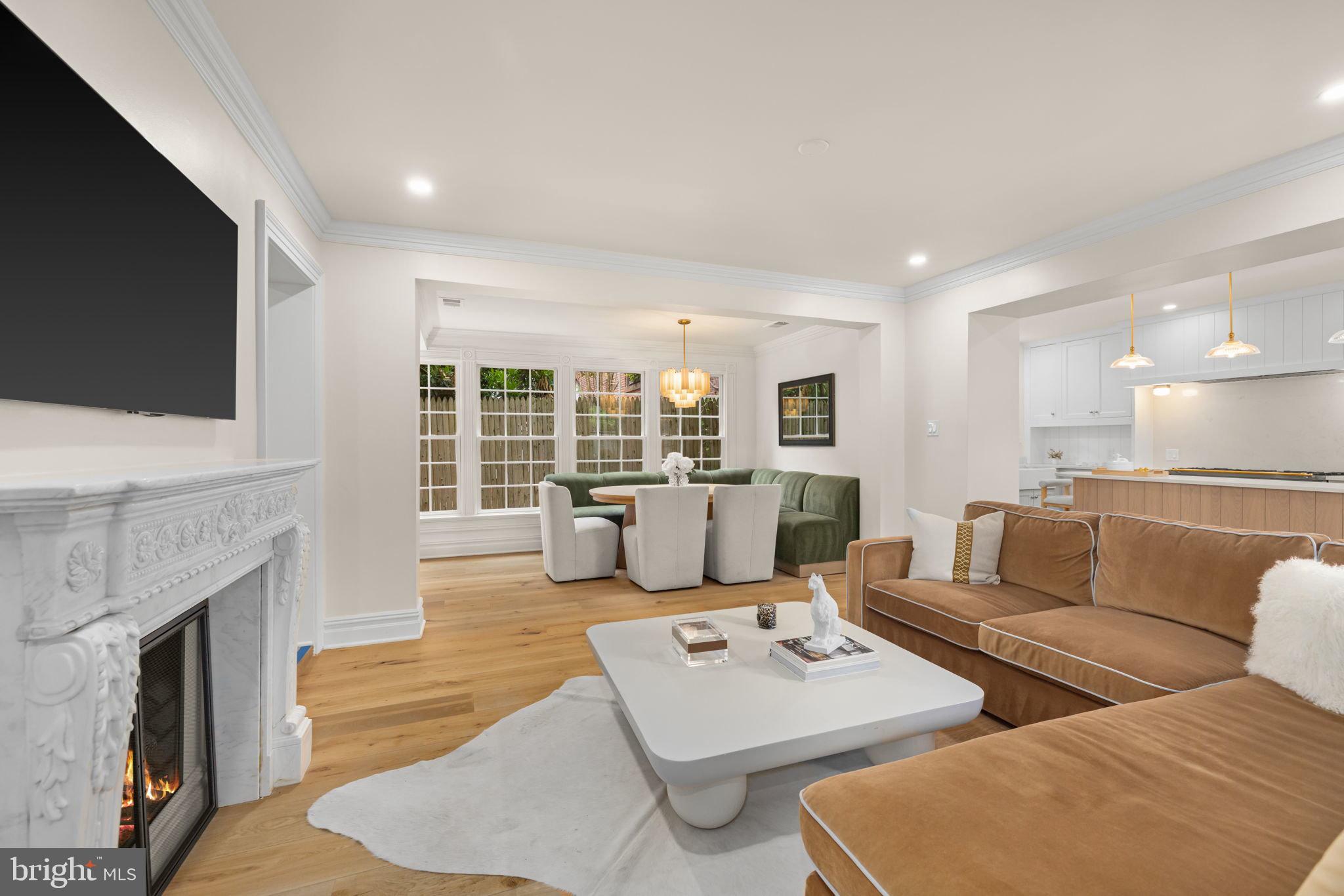 1234 33rd Street Northwest Washington, DC 20007 - Photo 5 of 20 Kitchen/Family Room