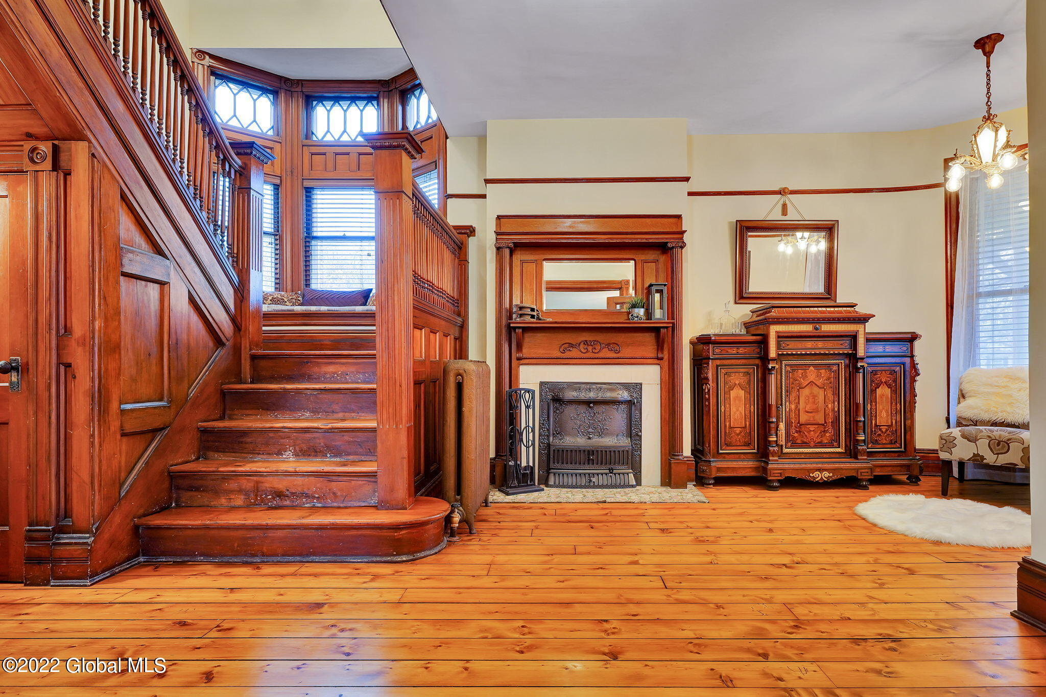 341 Riverview Road Rexford, NY 12148 - Photo 4 of 31 6-web-or-mls-341-riverview-rd