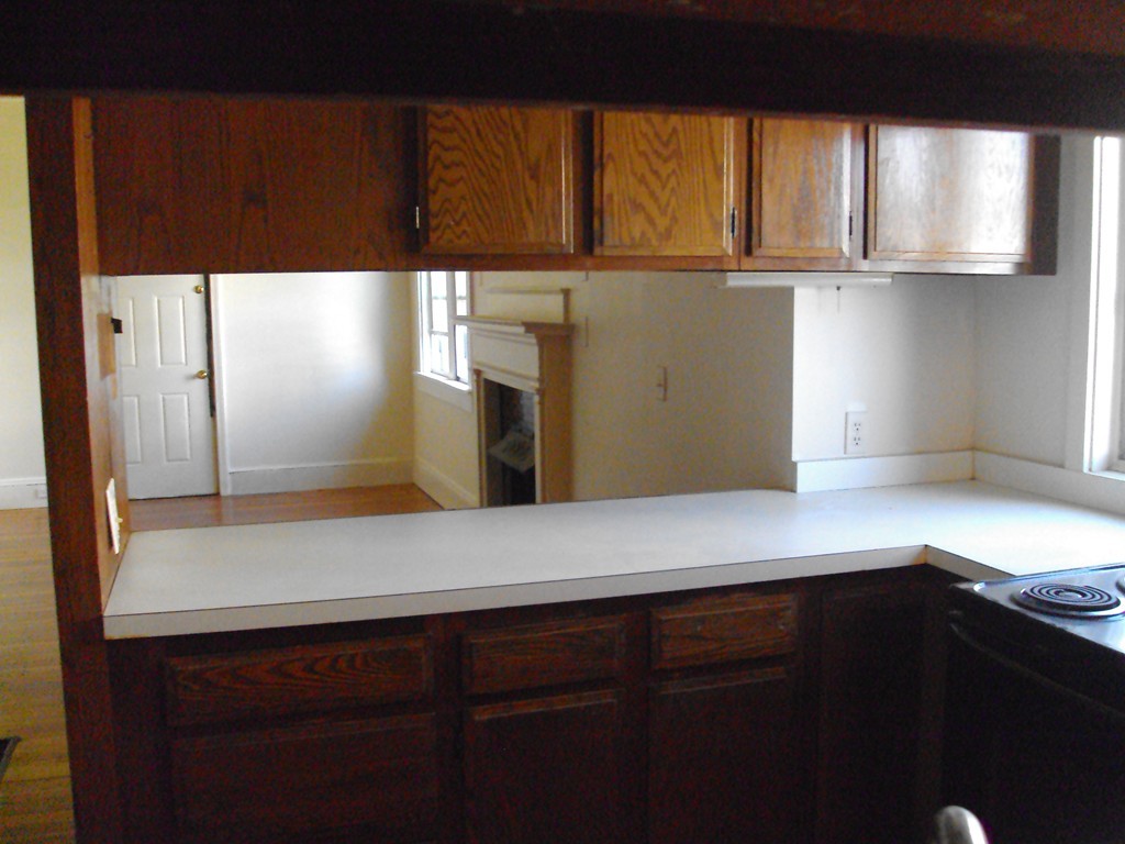 1698 North Shore Road Revere, MA 02151 - Photo 4 of 11
