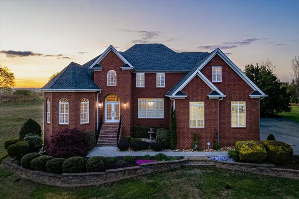 $700,000 | 7223 River Run Drive, Chattanooga, TN 37416
