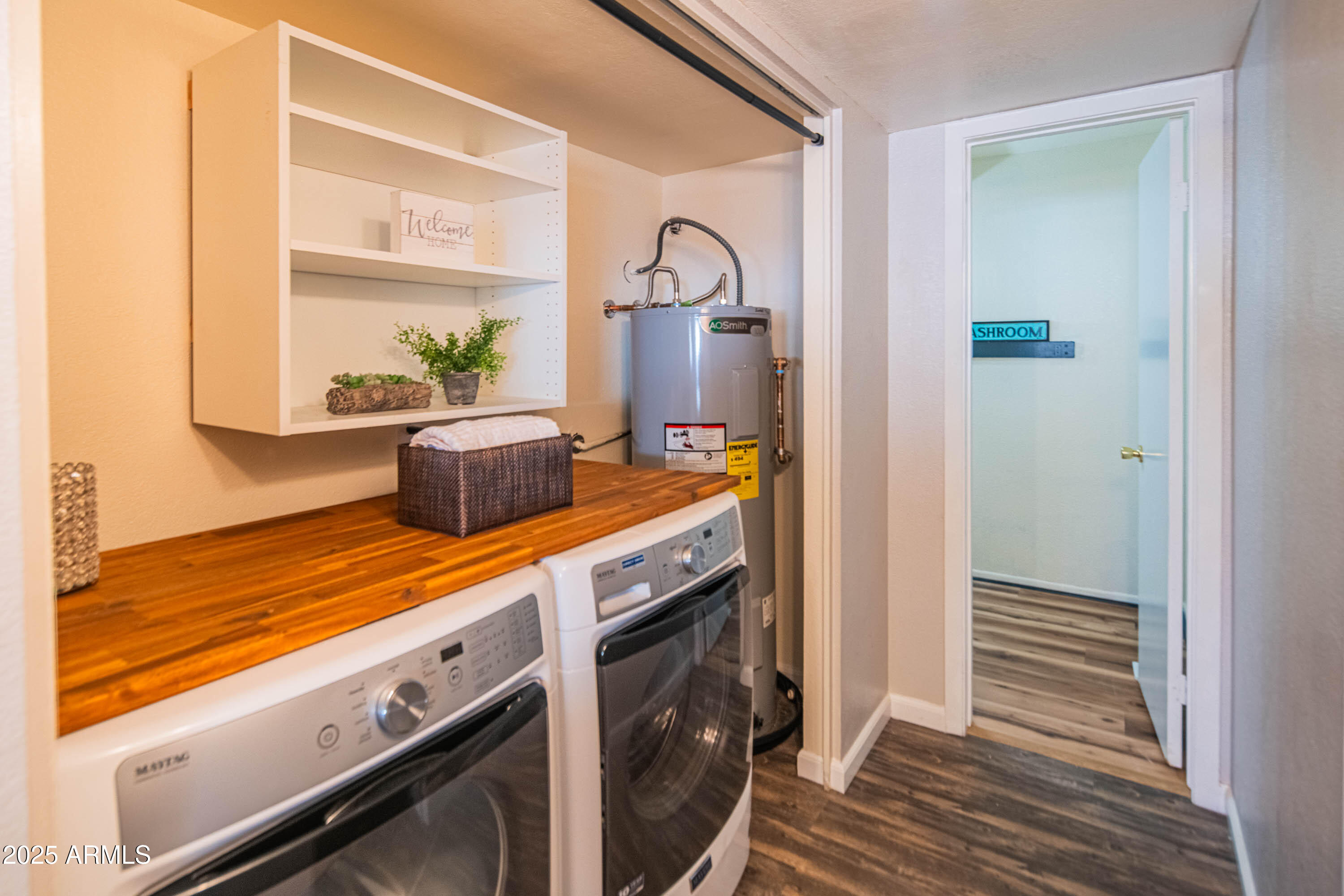 3203 West Royal Palm Road Phoenix, AZ 85051 - Photo 13 of 29 a view of living room with furniture and wooden floor