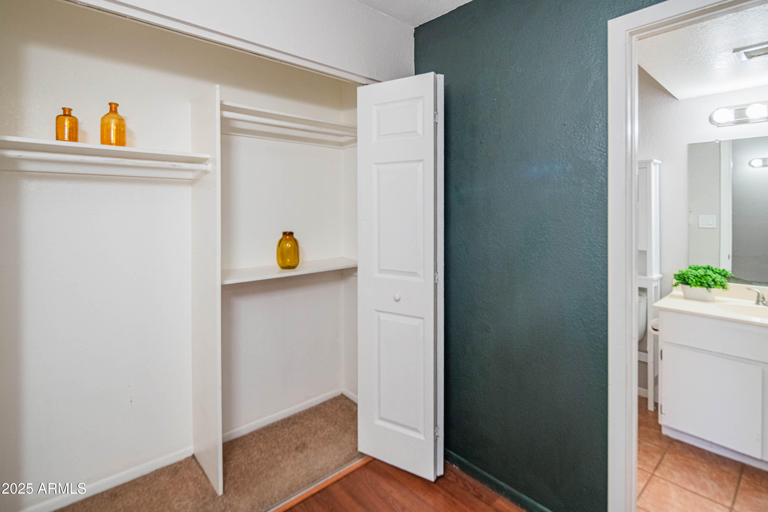 3203 West Royal Palm Road Phoenix, AZ 85051 - Photo 17 of 29