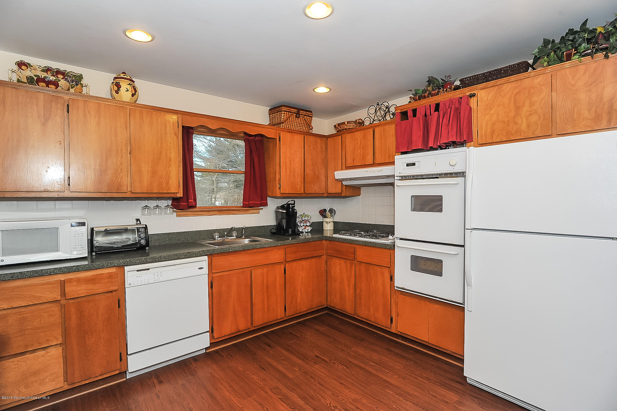 60 Westbrook Road Howell, NJ 07731 - Photo 12 of 29 DSC_8561