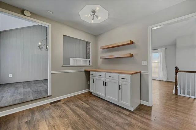 $359,900 | 12838 South Navaho Drive, Olathe, KS 66062