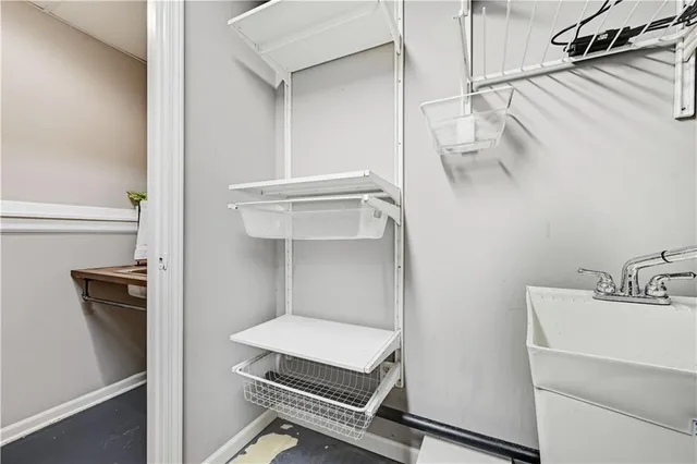 $359,900 | 12838 South Navaho Drive, Olathe, KS 66062