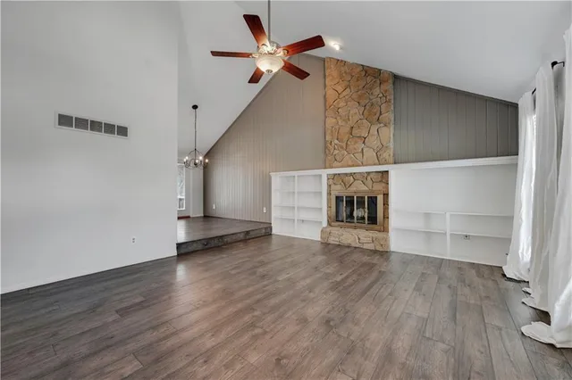 $359,900 | 12838 South Navaho Drive, Olathe, KS 66062