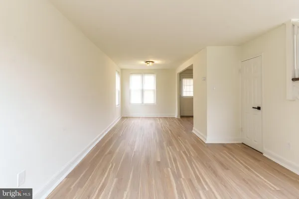 $2,050 | 101 East Camden Avenue, Unit 51, Moorestown, NJ 08057