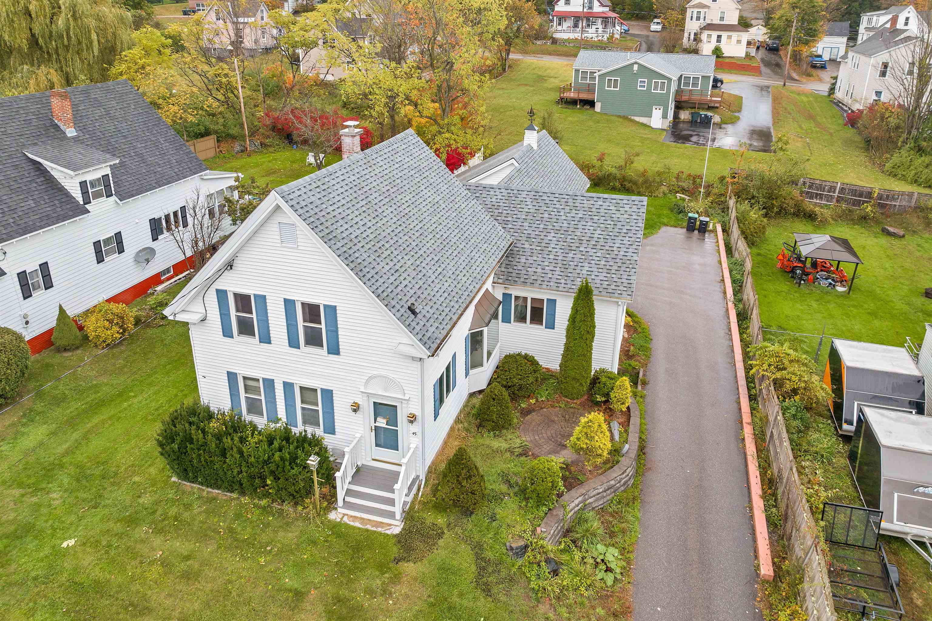 45 Pearl Street Franklin, NH 03235 - Photo 2 of 32