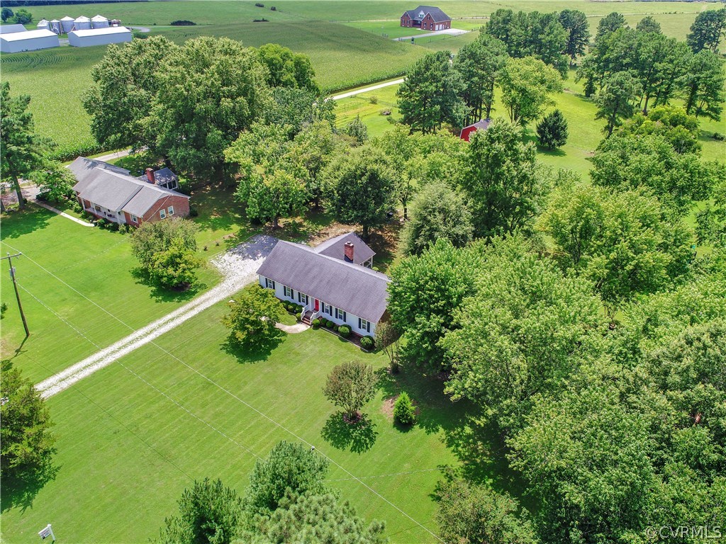 10415 Georgetown Road Mechanicsville, VA 23116 - Photo 3 of 43 Gallery Image 3