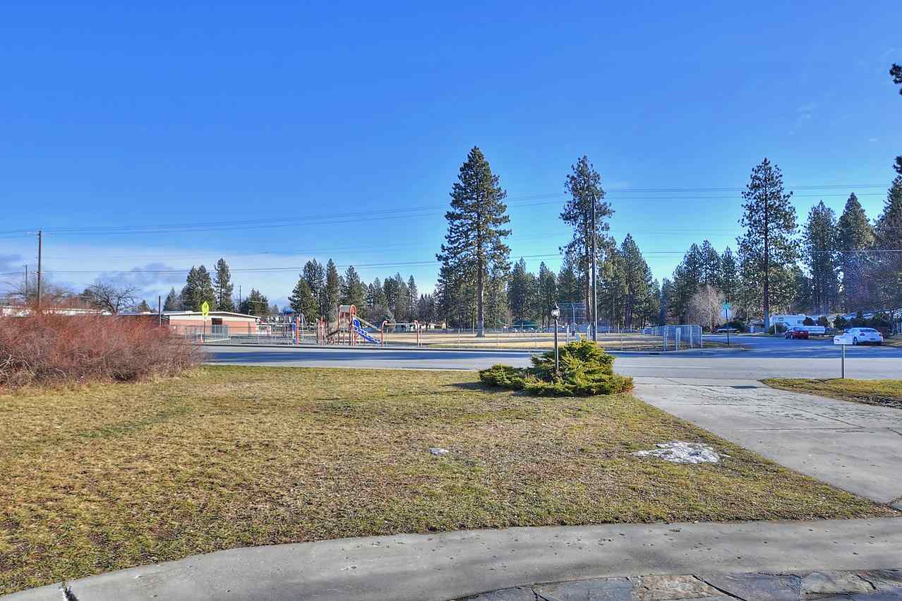 1722 South University Road Spokane Valley, WA 99206 - Photo 16 of 20 Gallery Image 16