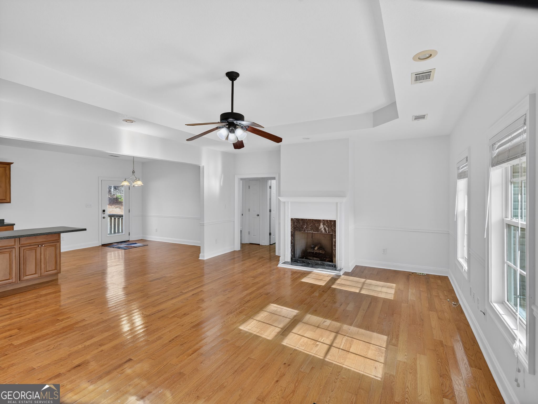 766 Drew Allen Road Williamson, GA 30292 - Photo 5 of 32