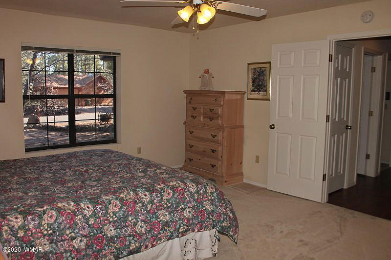 2212 East Ridge Drive Pinetop, AZ 85935 - Photo 17 of 33 Gallery Image 17