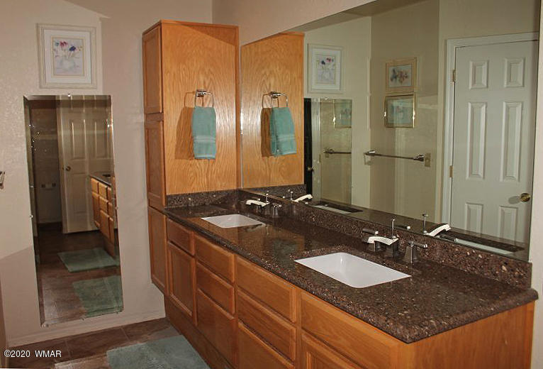 2212 East Ridge Drive Pinetop, AZ 85935 - Photo 19 of 33 Gallery Image 19