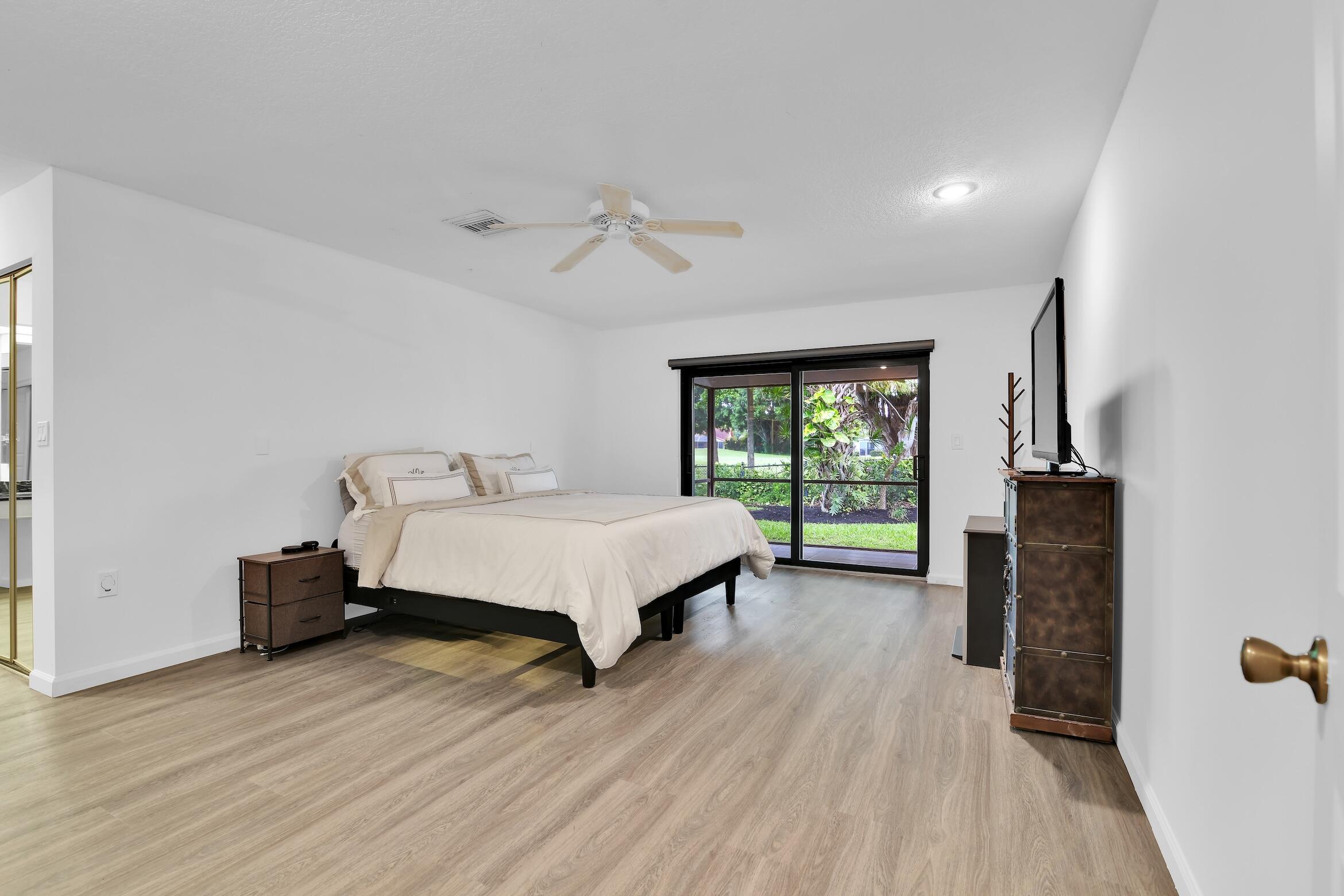 10397 Camelback Lane Boca Raton, FL 33498 - Photo 30 of 63 10397 Camelback Ln Boca Raton -69
