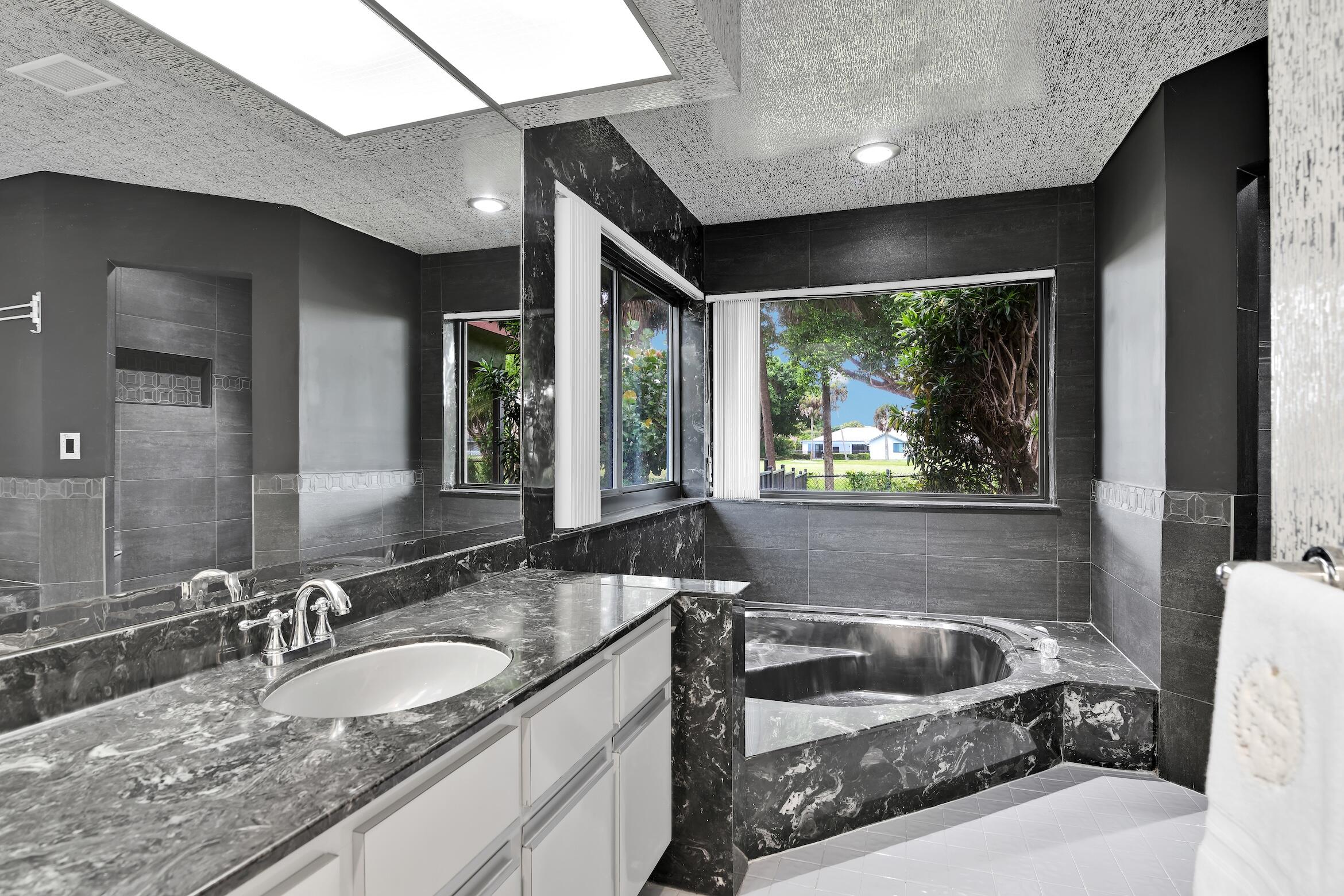 10397 Camelback Lane Boca Raton, FL 33498 - Photo 34 of 63 10397 Camelback Ln Boca Raton -76