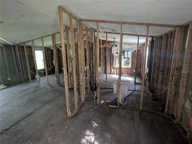 $224,900 | 7062 Crooked Creek Lane, Zolfo Springs, FL 33890