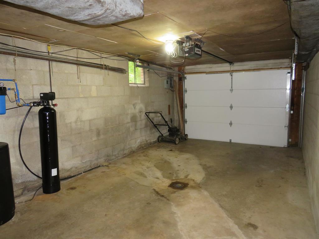435 Hemphill Road Tarentum, PA 15084 - Photo 24 of 30