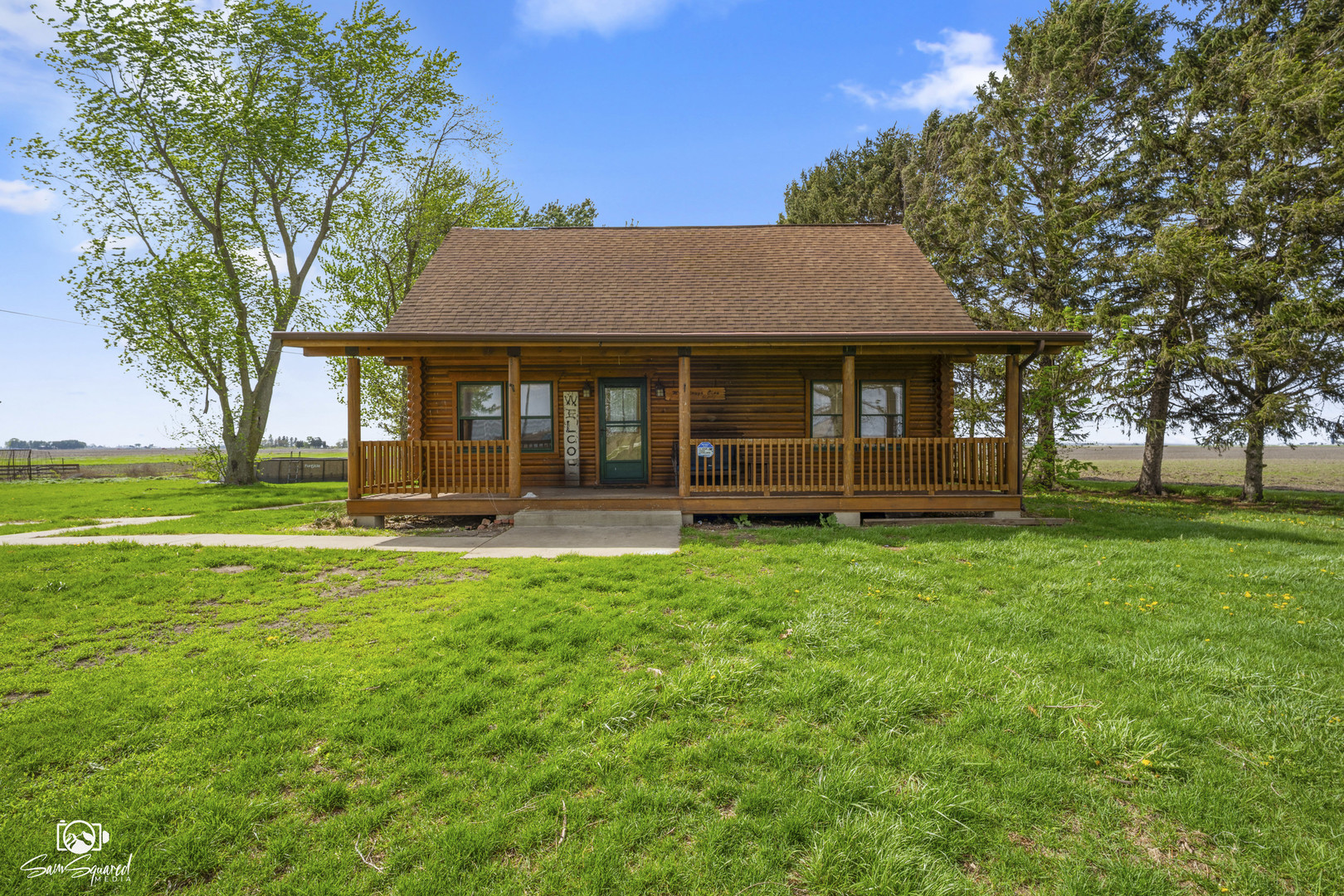 1235 North 1450 East Road Onarga, IL 60955 - Photo 2 of 34 front view of a house with a yard