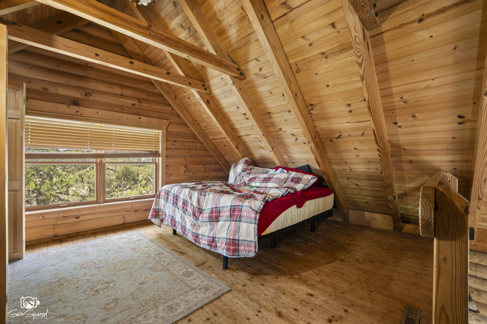 1235 North 1450 East Road Onarga, IL 60955 - Photo 31 of 34 a bedroom with a bed and wooden floor