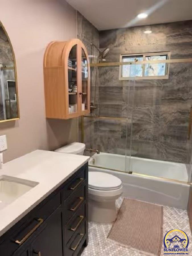 4234 Northwest Fielding Road Topeka, KS 66618 - Photo 9 of 21