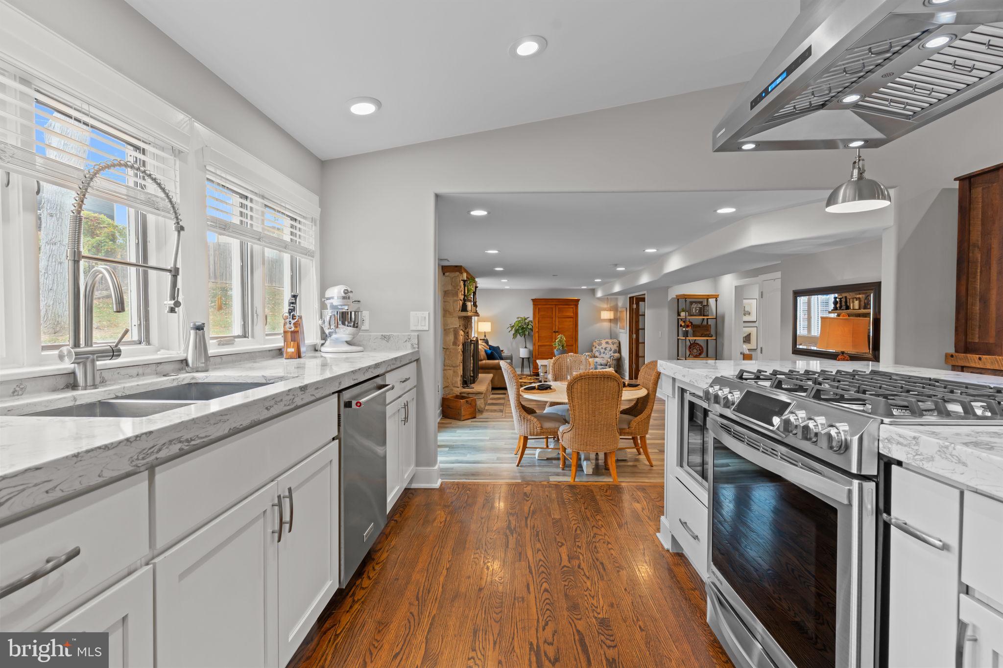 4482 East Yates Road Bensalem, PA 19020 - Photo 19 of 68 Gallery Image 19