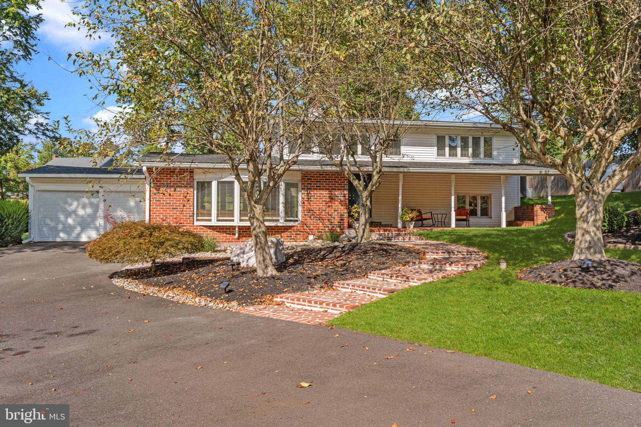 4482 East Yates Road Bensalem, PA 19020 - Photo 4 of 68 Gallery Image 4