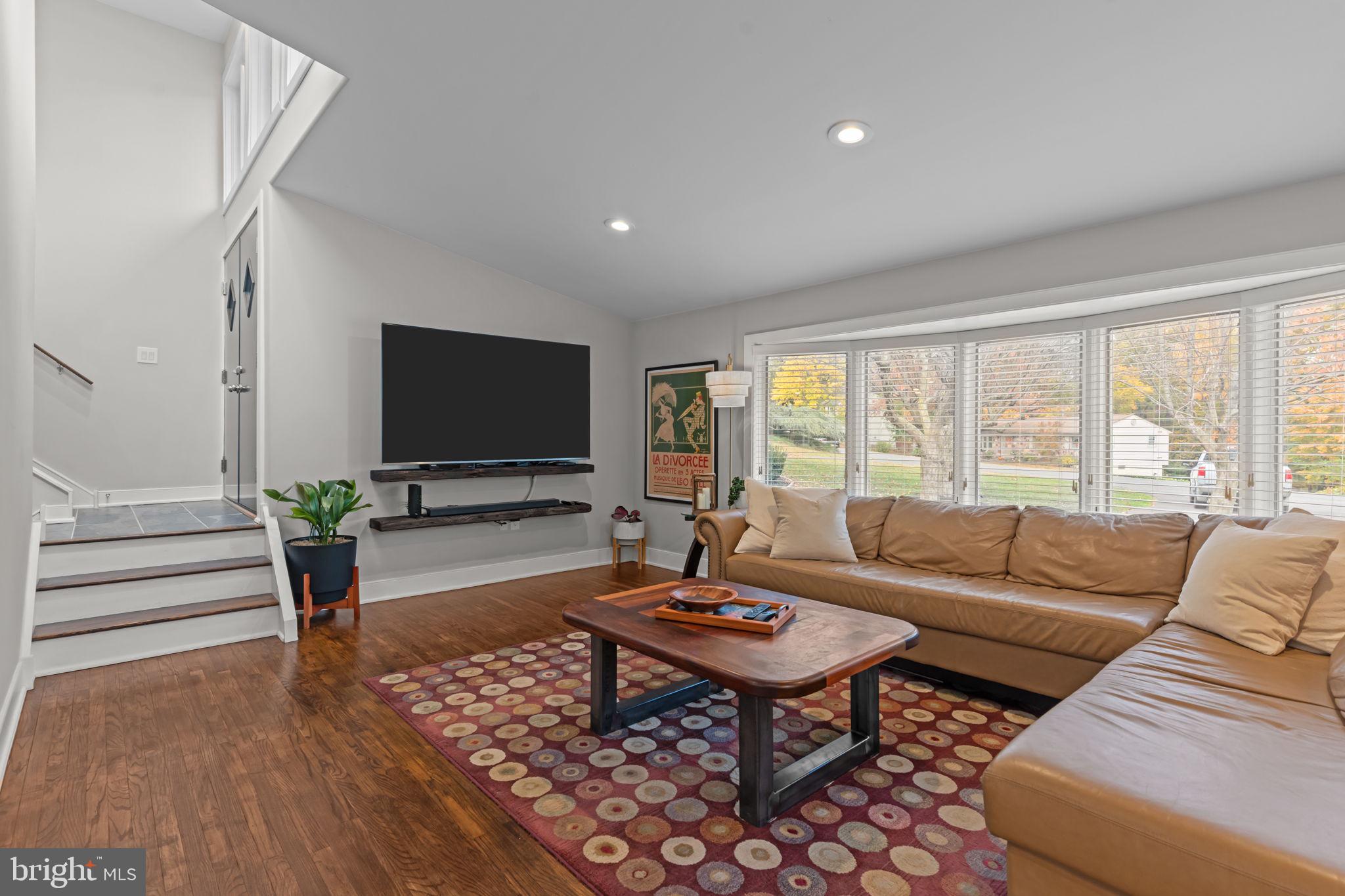 4482 East Yates Road Bensalem, PA 19020 - Photo 9 of 68 Gallery Image 9