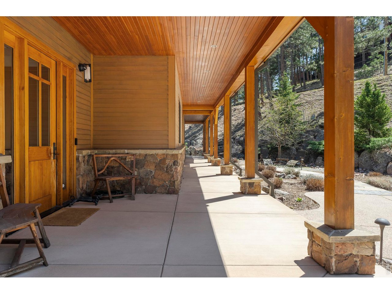 1472 Timber Lane Boulder, CO 80304 - Photo 4 of 50