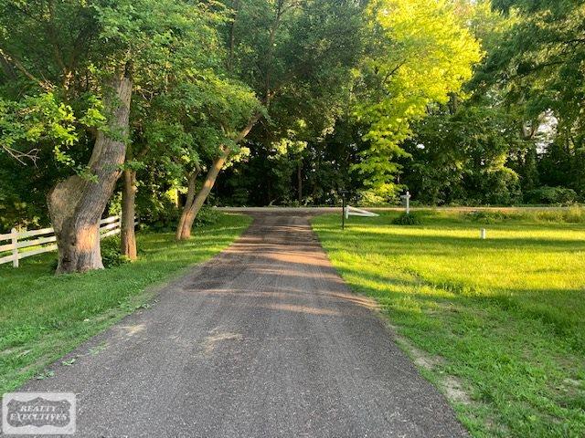 7621 Bordman Road Almont, MI 48003 - Photo 4 of 41