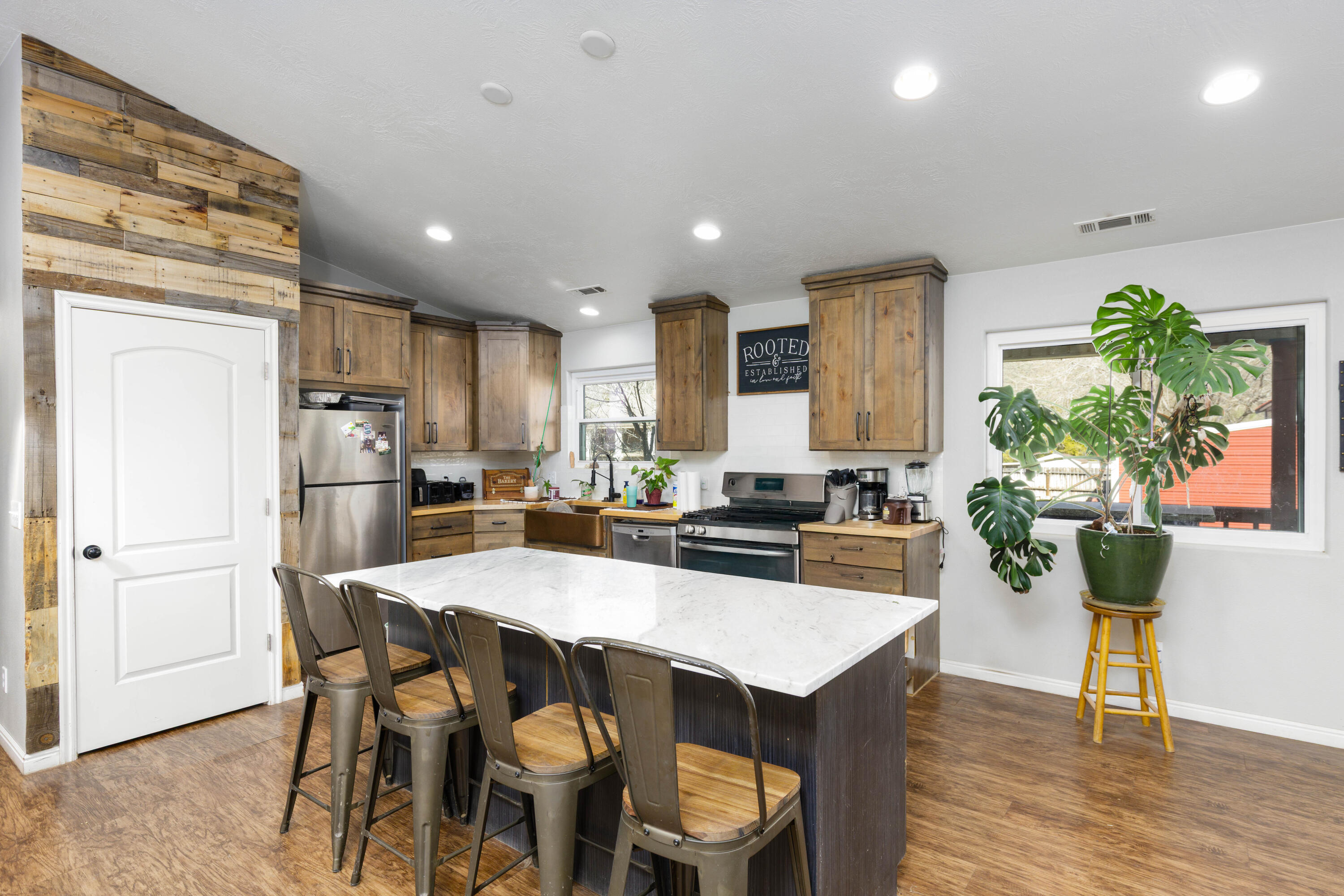 599 South Westfield Road Toquerville, UT 84774 - Photo 12 of 48 599 S Westfield Rd, Toquerville-Mandy Hu