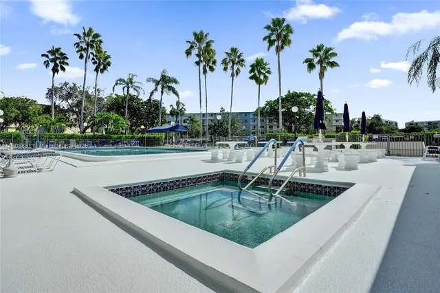 $248,800 | 2220 North Cypress Bend Drive, Unit 310, Pompano Beach, FL 33069