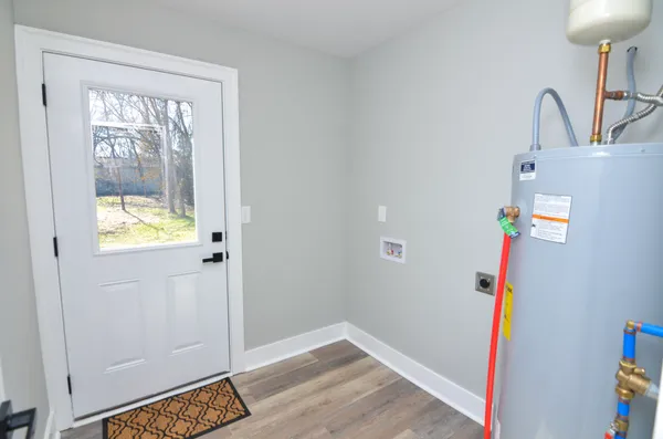 $2,000 | 2506 Halls Hill Pike, Murfreesboro, TN 37130