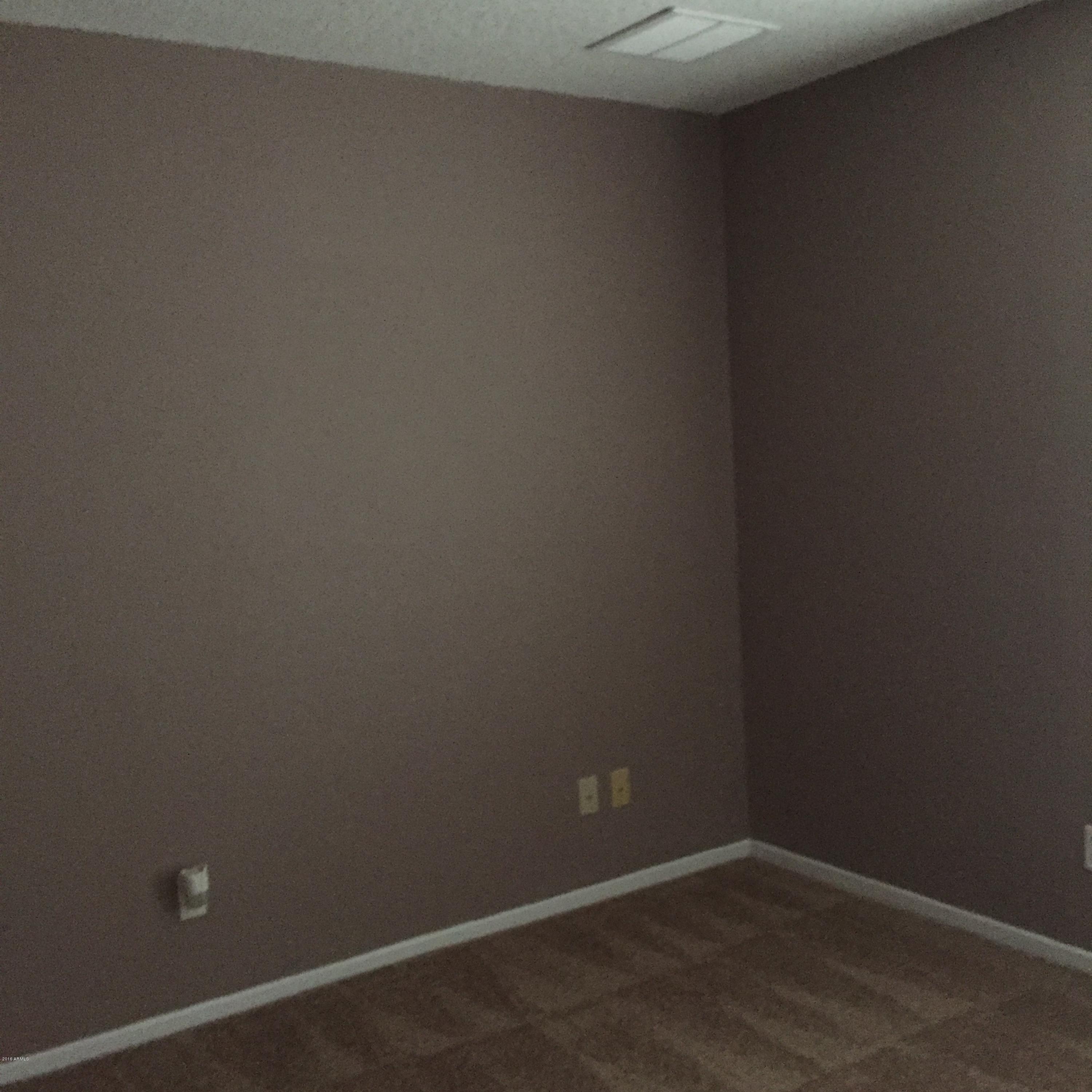 9002 West Roma Avenue Phoenix, AZ 85037 - Photo 24 of 33 PHOENIX 9002 018